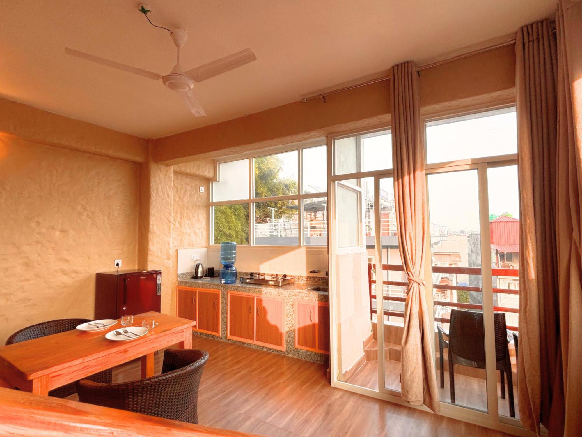 Nishan Apartments -Lakeside Pokhara Exterior foto