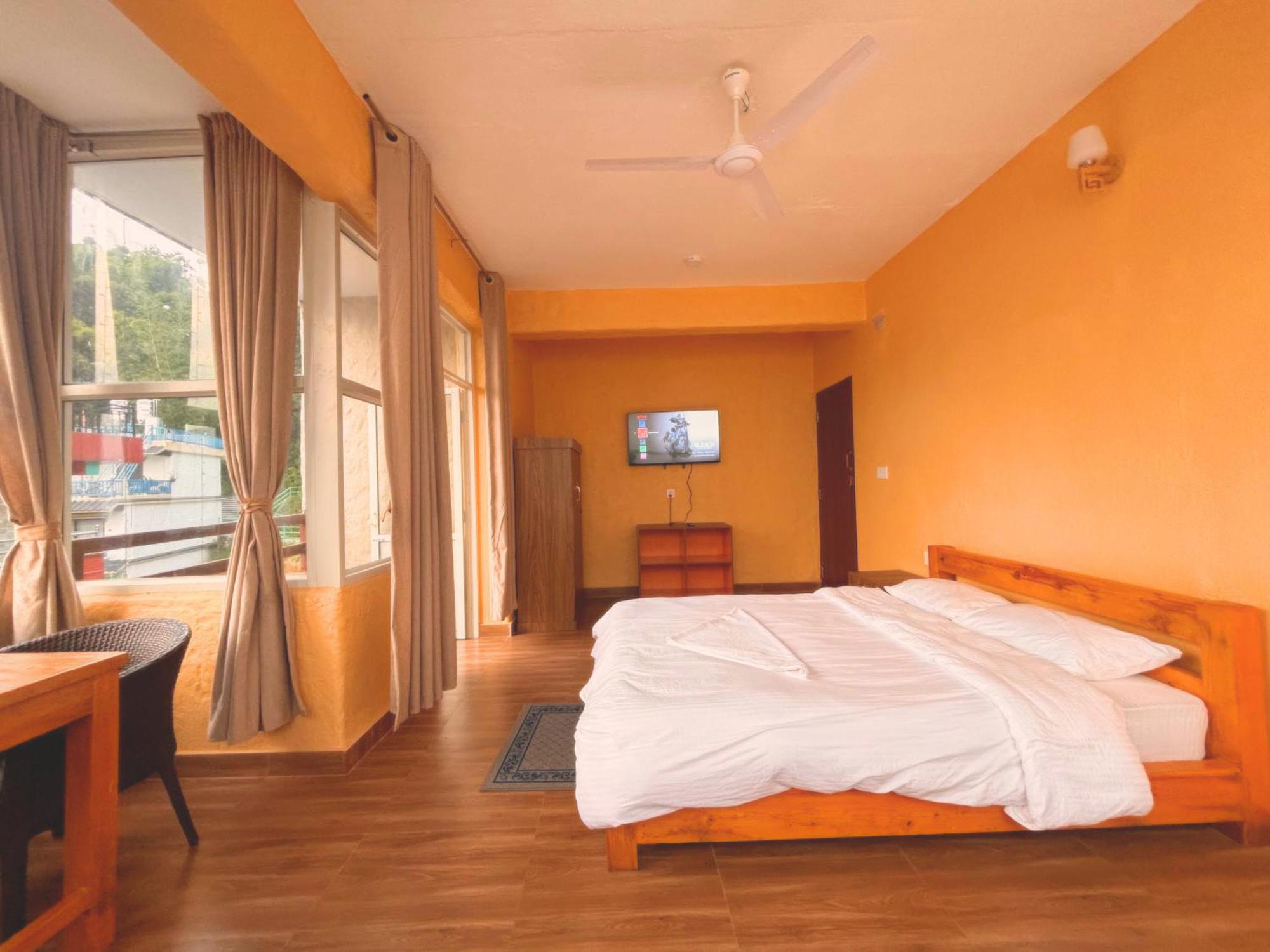 Nishan Apartments -Lakeside Pokhara Exterior foto